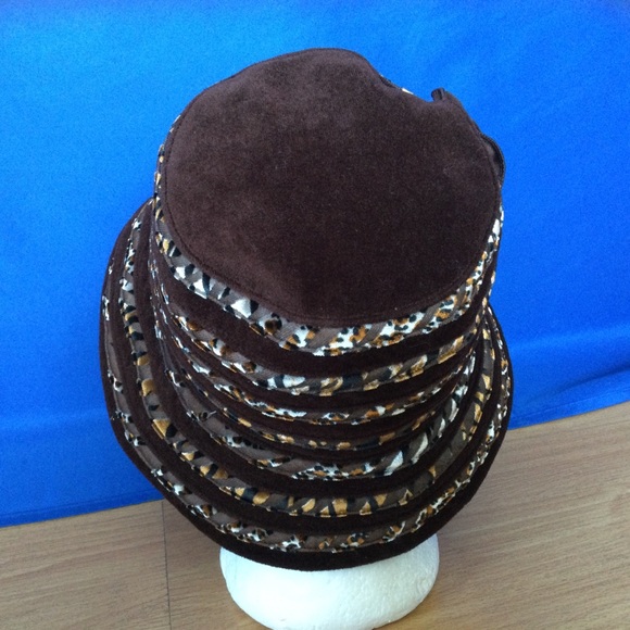 Laurant Benon Paris Cloche hat Brown - Picture 5 of 12